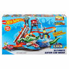 Picture of ULTIMATE GATOR CAR WASH PLAY SET
