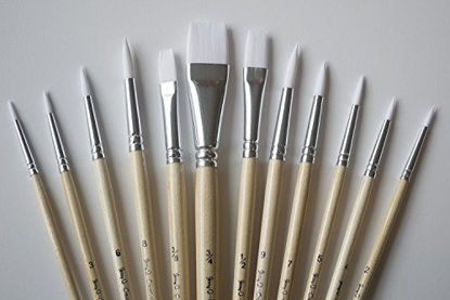Picture of Jerry Q Art 12 PC White Synthetic Hair Round and Flat Paint Brush Set with Short Wood Handle for Acrylic, Watercolor and All Media JQ17931
