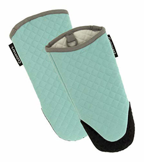 Cuisinart Quilted Oven Mitts, Set of 2 - Heat Resistant Oven Gloves with  Silicone Non-Slip Grip, Convenient Hanging Loop, and Insulated Pockets 