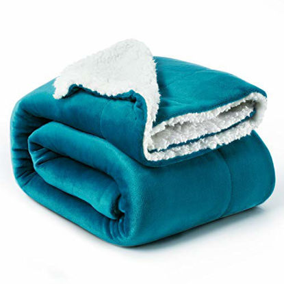Picture of Bedsure Sherpa Fleece Blanket Twin Size Teal Plush Blanket Fuzzy Soft Blanket Microfiber