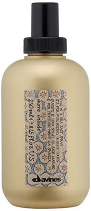 Picture of Davines This Is A Sea Salt Spray | Full-Bodied, Beachy Waves with Matte Finish | for All Hair Types | 8.45 Fl Oz