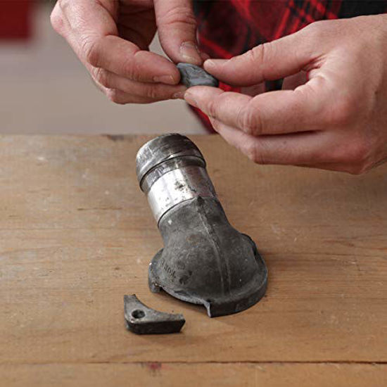 GetUSCart JB Weld 8267 SteelStik Steel Reinforced Epoxy Putty Stick