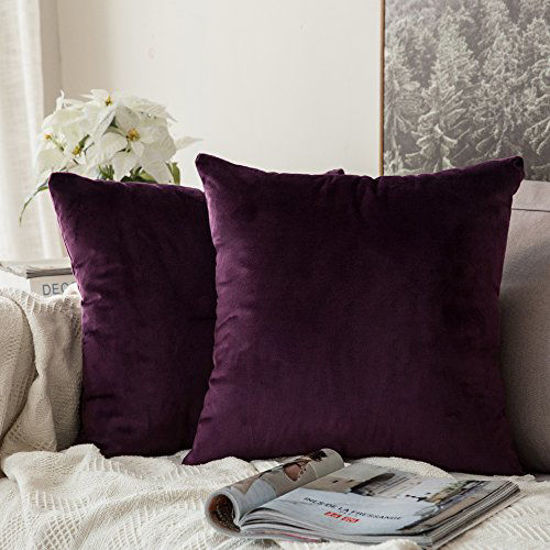 Picture of MIULEE Pack of 2 Velvet Pillow Covers Decorative Square Pillowcase Soft Solid Eggplant Purple Cushion Case for Sofa Bedroom Car 22 x 22 Inch 55 x 55 cm