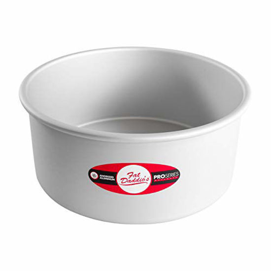 Picture of Fat Daddio's Round Cake Pan, 9 x 4 Inch, Silver