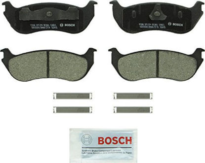 Picture of Bosch BC881 QuietCast Premium Ceramic Disc Brake Pad Set For Ford: 2002-2005 Explorer, 2007-2008 Explorer Sport Trac; Mercury: 2002-2005 Mountaineer; Rear