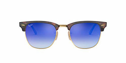 Picture of Ray-Ban Unisex-Adult RB 3016 Clubmaster Sunglasses, Shiny Red Havana/Blue Gradient Flash, 51 mm