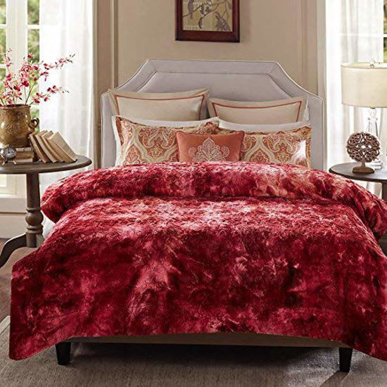 GetUSCart Chanasya Fuzzy Faux Fur Throw Blanket Light Weight Blanket for Bed Couch and Living Room Suitable for Fall Winter and Spring 50x65 Inches Maroon