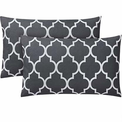 Picture of Mellanni Luxury Pillowcase Set - Brushed Microfiber Printed Bedding - Wrinkle, Fade, Stain Resistant - Hypoallergenic (Set of 2 King Size, Quatrefoil Silver - Gray)