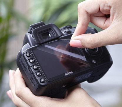 Picture of Expert Shield - THE Screen Protector for: Nikon D500 (w/top LCD) - Crystal Clear