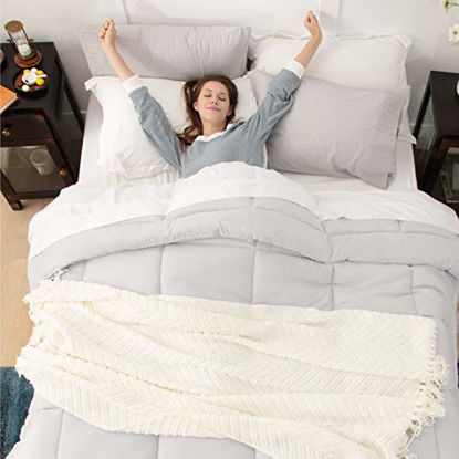Picture of Bedsure Gray Comforter Twin Duvet Insert - Quilted Bedding Comforters for Twin Bed with Corner Tabs