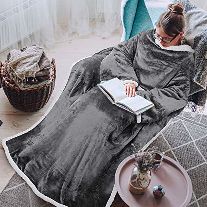 https://www.getuscart.com/images/thumbs/0804766_tirrinia-sherpa-wearable-blanket-ultra-soft-comfy-warm-plush-full-body-throw-with-sleeves-reading-wr_415.jpeg