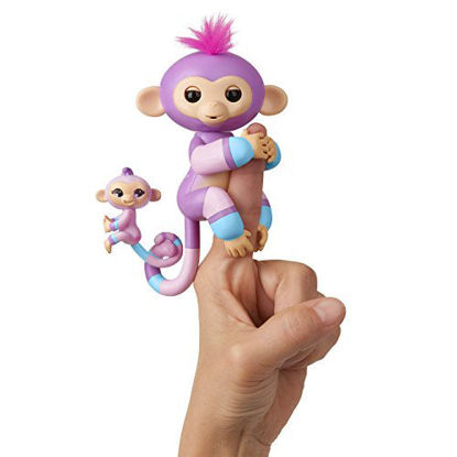 Picture of WowWee Fingerlings Baby Monkey & Mini BFFs - Violet & Hope (Mauve-Blue)