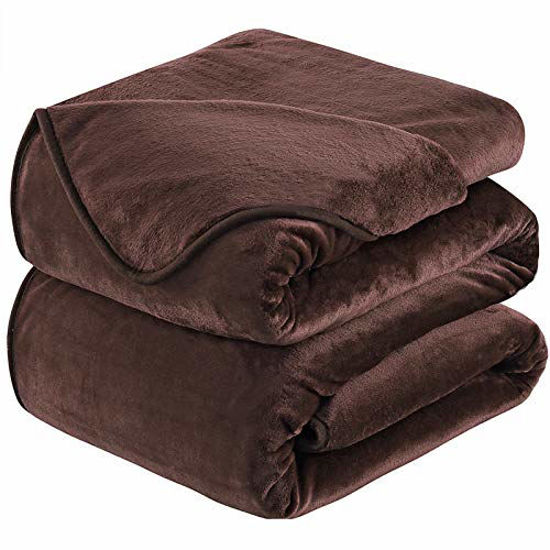 GetUSCart Soft Blanket King Size Fleece Warm Fuzzy Throw Blankets for The Bed Sofa Lightweight 350GSM HOZY Chocolate 90 108