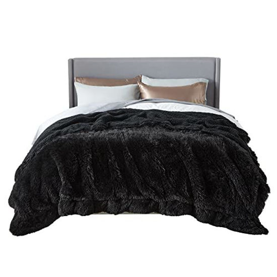 GetUSCart Bedsure Soft Fuzzy Faux Fur Sherpa Fleece Queen Size Throw Blanket Black Warm Thick