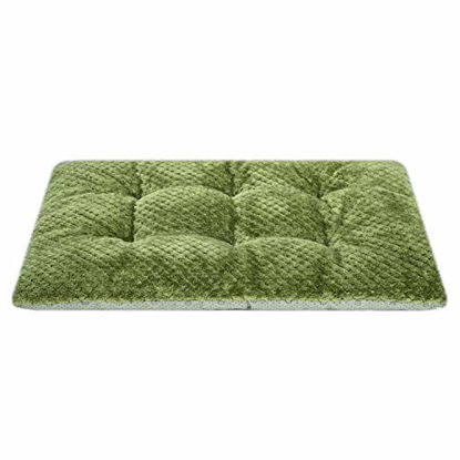 Picture of Fuzzy Deluxe Pet Beds, Super Plush Dog or Cat Beds Ideal for Dog Crates, Machine Wash & Dryer Friendly (15" x 23", S-Olive Green)