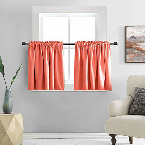 Half curtain clearance for window