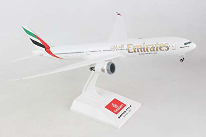 Picture of Daron SkyMarks Emirates 777-9 w/Gear 1/200 w/Flex Wings, Model Number: SKR1043