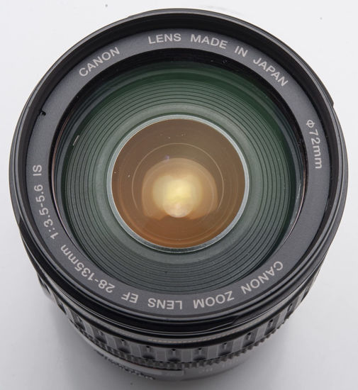 canon standard zoom lens