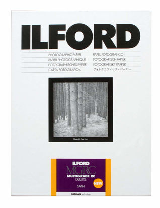 Picture of Ilford Multigrade V RC Deluxe Satin Surface Black & White Photo Paper, 8x10, 100 Sheets