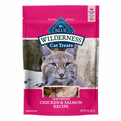 Picture of Blue Buffalo Wilderness Grain Free Soft-Moist Cat Treats, Chicken & Salmon 8-oz Bag