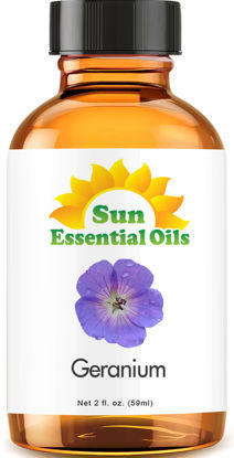 Picture of Sun Essential Oils 2oz - Geranium Essential Oil - 2 Fluid Ounces