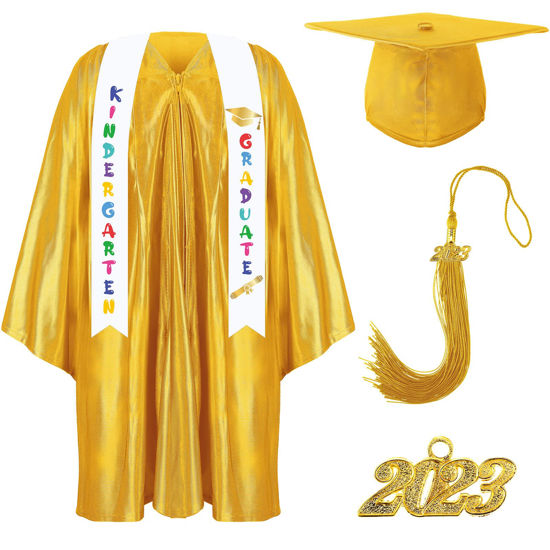 Alpha Xi Delta Class of 2024 Graduation Stole