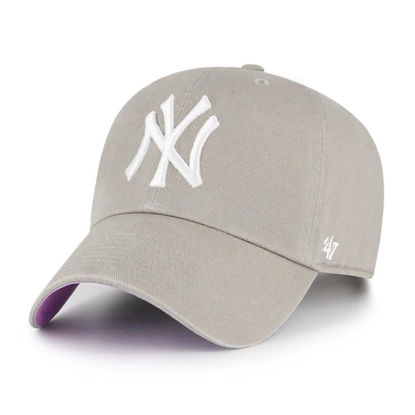 Picture of '47 MLB New York Yankees Ball Park Clean Up Adjustable Hat, Adult One Size Fits All (New York Yankees Gray Pink)