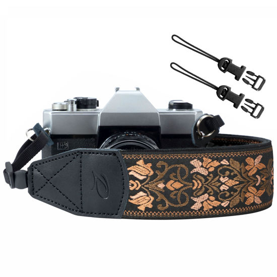 The Best Paracord Camera Straps For Your Photography Setup