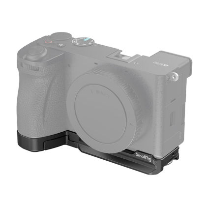 Picture of SmallRig Baseplate for Sony Alpha 6700, Bottom Mount Plate Built-in Quick Release Plate for Arca, Supporting Quick Switch Between Tripod and Stabilizer (DJI RS 2 / RSC 2 / RS 3 / RS 3 Pro) - 4338