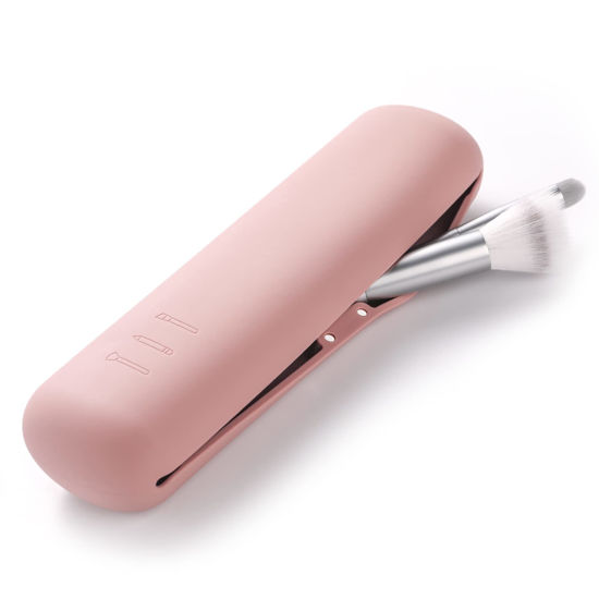 Picture of FERYES Large Travel Makeup Brush Holder, Magnetic Anti-fall Out Silicon Portable Cosmetic Face Brushes Holder, Soft and Sleek Makeup Tools Organizer for Travel- (8.27 * 2.36 * 1.57)