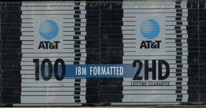 Picture of AT&T IBM Formatted 3.5 Inch DS/HD Floppy Diskettes 100 Pack 2HD