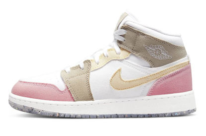 Picture of Jordan Girl's Air Jordan 1 Mid SE (Big Kid) White/Vivid Green 4 Big Kid M - Size: 4 Big Kid