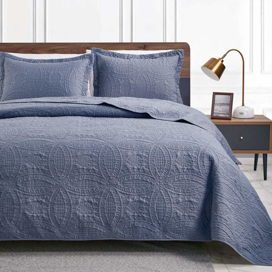 Picture of Love's cabin Quilts for Queen Bed Blue Bedspreads - Soft Bed Summer Quilt Lightweight Microfiber Bedspread- Modern Style Coin Pattern Coverlet for All Season - 3 Piece (1 Quilt, 2 Pillow Shams)