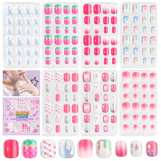 Picture of SAVILAND 168Pcs 7 Pack Press on Nails for Kids Children Fake Nails Stick on Nails Pre-glue Full Cover Glitter Gradient Color Star Short Acrylic Nail Tips Nail Art Christmas Gifts for 8-12 Year Kids