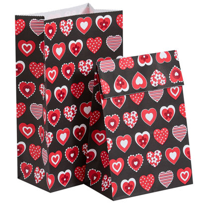 Picture of SUNCOLOR 30 Pack Red Heart Party Favor Bags Goodie Bags for Kids Class Party Gift Bags/Valentines Day/Mother's day
