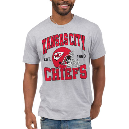 Picture of Junk Food Clothing x NFL - Kansas City Chiefs - Team Helmet - Unisex Adult Short Sleeve Fan T-Shirt for Men and Women - Size X-Large