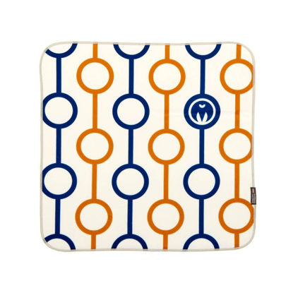Picture of 3 Legged Thing Wrapz- Protective, self-adhesive, re-usable, water-resistant, lightweight cloth wrap for Camera Lens Laptop Smartphone Tablet Gaming Consoles Binoculars Electronics (Retro, Medium)