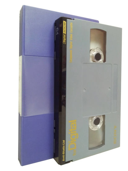 Picture of Sony BCT-D64L Digital Betacam Format 64 Minute Tape