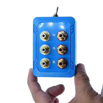 Picture of No Noise 2 in 4 Out or 4 in 2 Out Audio Sound selector RCA Female Stereo Channel 2 Splitter switcher Box Switching No External Power