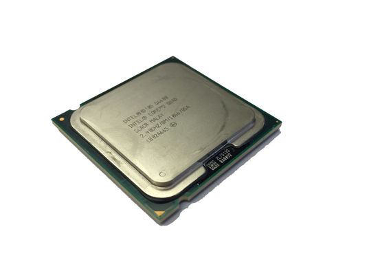 Picture of Processor - 1 x Intel Core 2 Quad Q6600 / 2.4 GHz (1066 MHz) - LGA775 Socket - L2 8 MB (2 x 4 MB (4 MB per Pair of cores)) - OEM