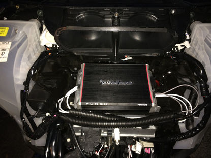 Picture of Amplifier Mount fits 2014 to Present Harley Davidson Batwing Wiring kit and amp Mount Compatible with Rockford Fosgate PBR400X4D or pbr300x2 or pbr300x4WILL NOT FIT 2013 & Older Bikes
