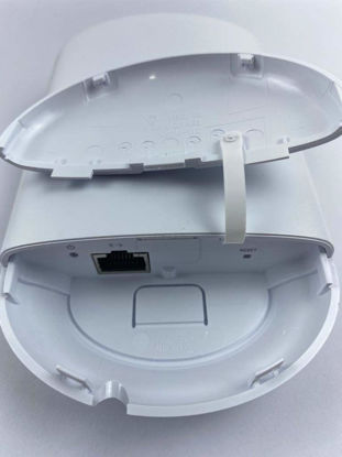 Picture of Ubiquiti NanoStation Loco airMAX AC CPE with Dedicated Wi-Fi Management (5-Pack)