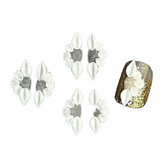 Picture of Set 32PCs Or 10Pcs 3D Sweet Season Poinettia (5 Petals) Flower Nail Art Charms Handmade by Acrylic Powder Design Acrylic Nail Art for Women Girls (Small White No Rhinestone/Gems-12Pcs)