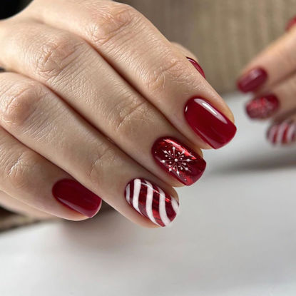 Picture of Curvlife Press on Nails Acrylic Fake Nails with Design Full Cover False Nails for Women Reusable Nail Kit with Nail Glue Adhesive Tabs Nail File (Pale and crimson, 30pcs)