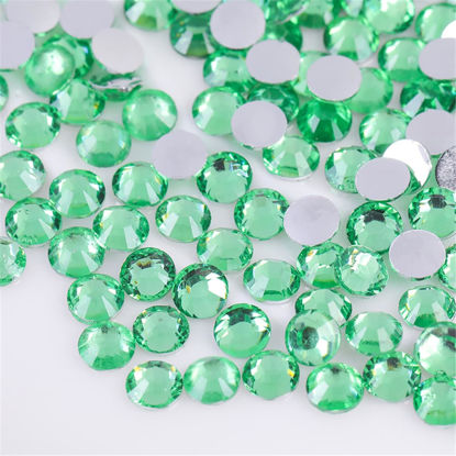 Picture of 1000 Pieces SS20 5mm Flatback Rhinestones Clear Glass Round Gems Crystals for Nail Art DIY Crafts Clothes Shoes Bags （Green）