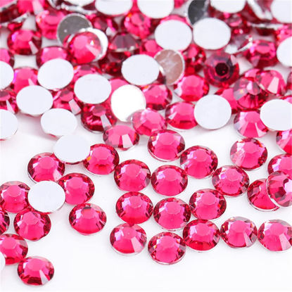 Picture of 1000 Pieces SS20 5mm Flatback Rhinestones Clear Glass Round Gems Crystals for Nail Art DIY Crafts Clothes Shoes Bags （Light Rose Red）