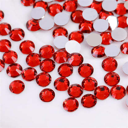 Picture of 3000 Pieces SS6 2mm Flatback Rhinestones Clear Glass Round Gems Crystals for Nail Art DIY Crafts Clothes Shoes Bags （Red）