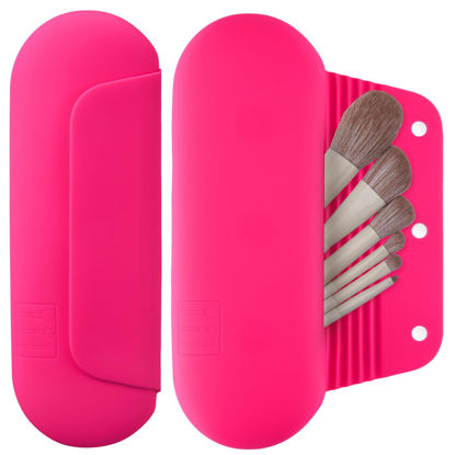 Picture of AGIKET Silicone Makeup Brush Holder Travel Cosmetic Bag：Soft Portable Cosmetic Face Brushes Holder with Upgrade Anti-Fall Out Magnetic Closure, Large Travel Makeup Brush Case - Babbie Pink