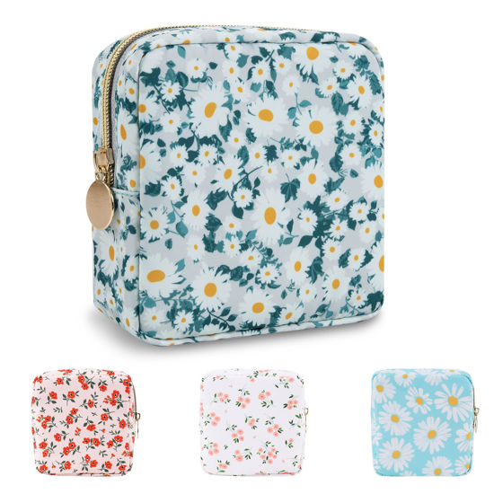 Picture of UIXIZQ Waterproof Mini Floral Makeup Bag Pouch for Purse,Nylon Flower Cosmetic Travel Bag Small Preppy Toiletry Organizers Bag for Women Girl,Cute Zipper Pouch Coin Purse for Work(Mini Green-Daisy)