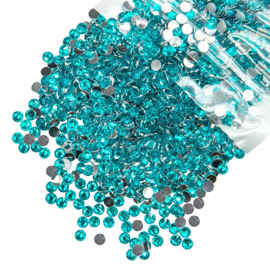 Picture of qiipii 2800PCS 4mm Blue Zircon Resin Crystal Rhinestones for Crafting Flatback Rhinestones Bulk SS16 Non-Hotfix Teal Blue Stones Diamonds Crystals Gems for Nails Face Mugs Tumblers Bottles DIY Crafts